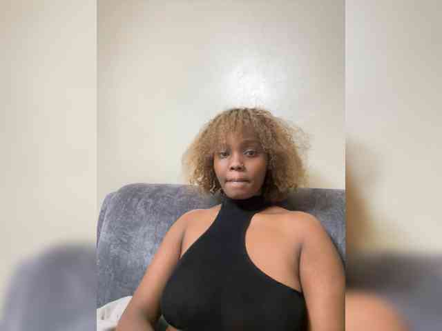 Curvy-maxy9 Curvy-maxy9