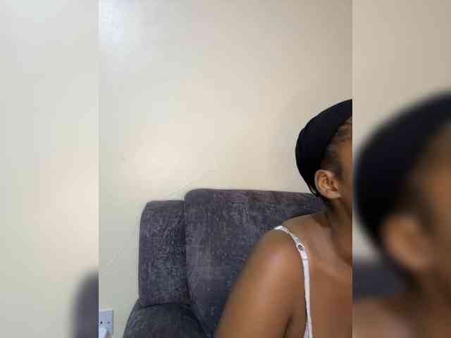 Busty-Princess1 webcam