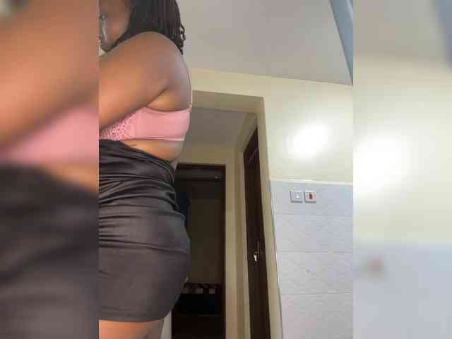 Curvy-maxy9 Curvy-maxy9