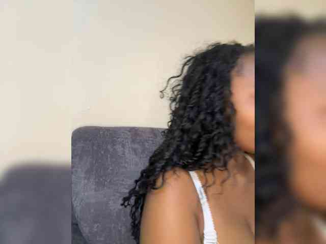 Busty-Princess1 webcam