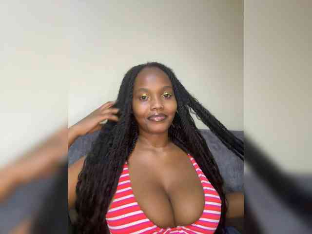 Busty-Princess1 webcam