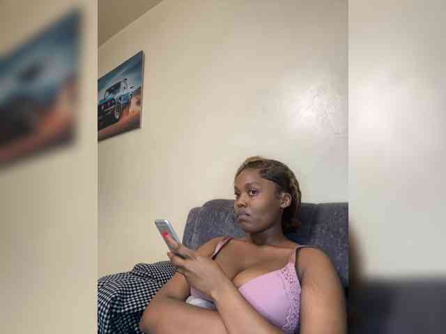 Busty-Princess1 webcam