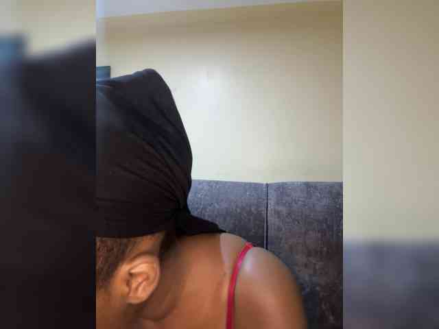 Busty-Princess1 webcam