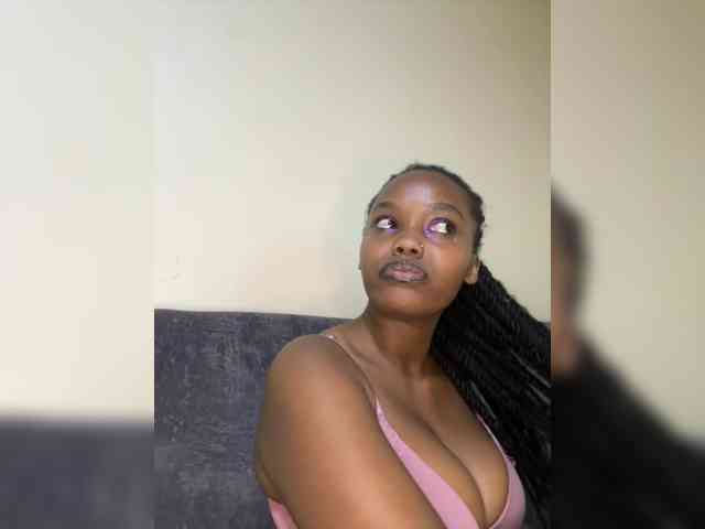 Busty-Princess1 webcam