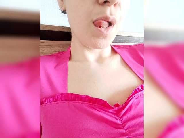 Anabella-1's BongaCams show and profile