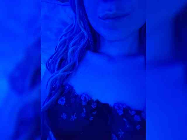 Devils_Kiss webcam