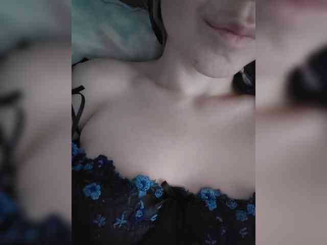 Devils_Kiss webcam