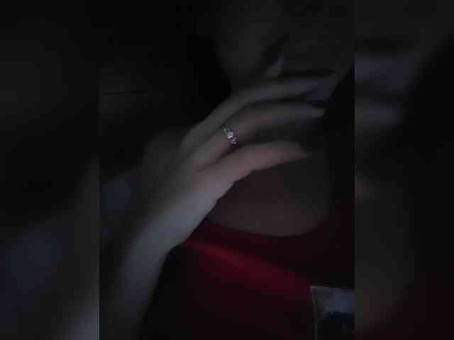 Devils_Kiss webcam