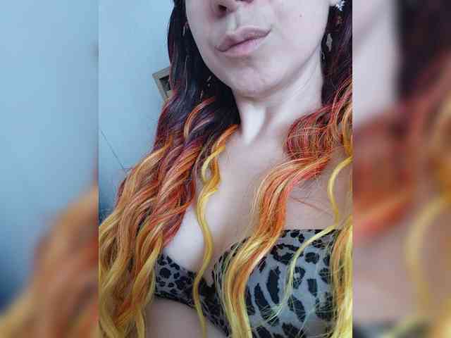 Devils_Kiss webcam