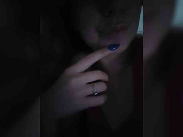 Devils_Kiss webcam