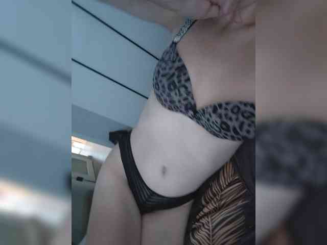 Devils_Kiss webcam