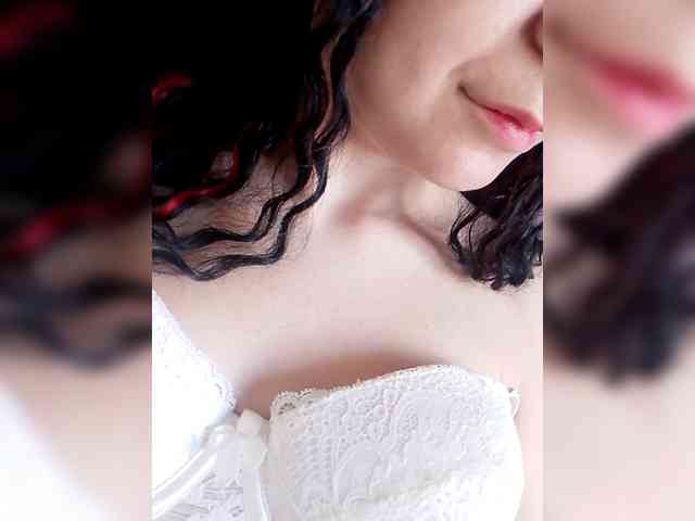 Anabella-1 Live Webcam on BongaCams