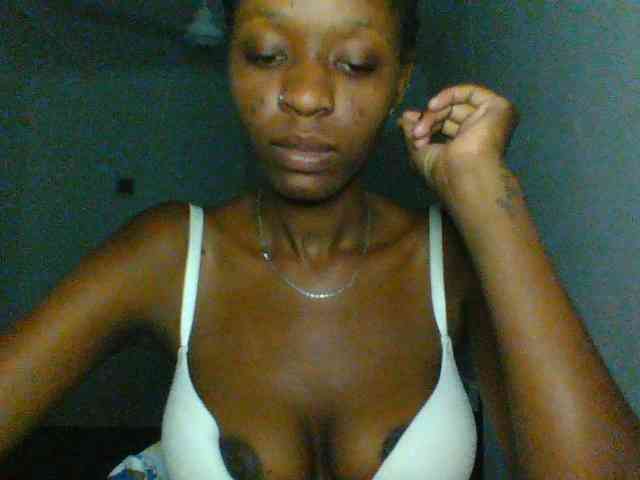 Ebonywinky webcam