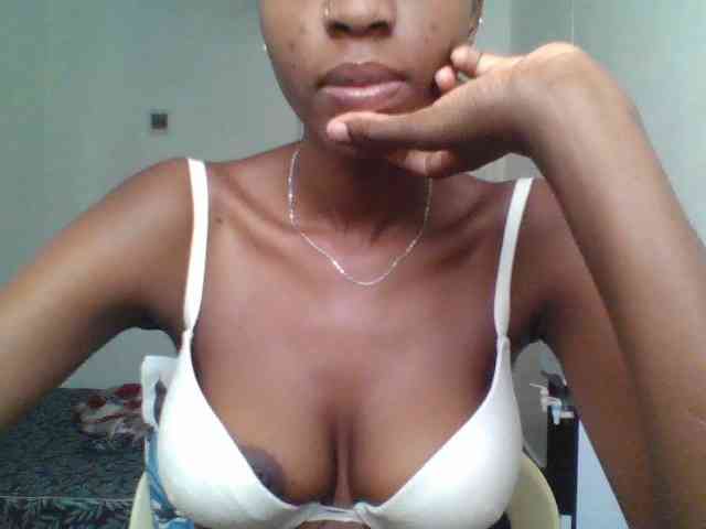 Ebonywinky webcam