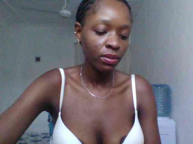 Ebonywinky webcam