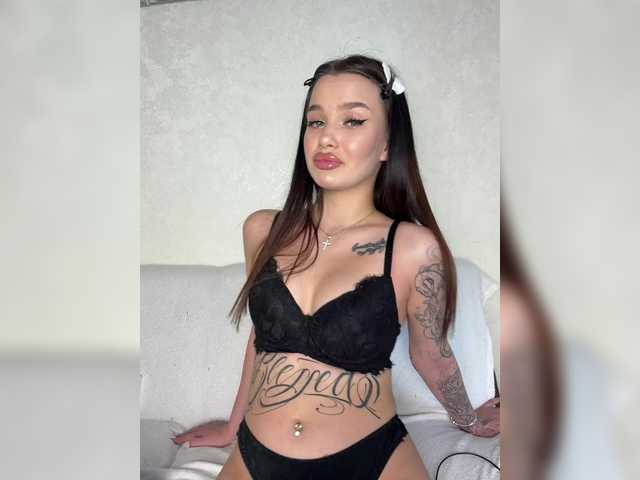 EvaKoroleva live webcam show