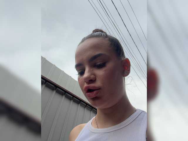 EvaDesire live cam on BongaCams