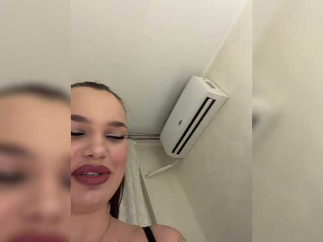 EvaDesire live cam on BongaCams