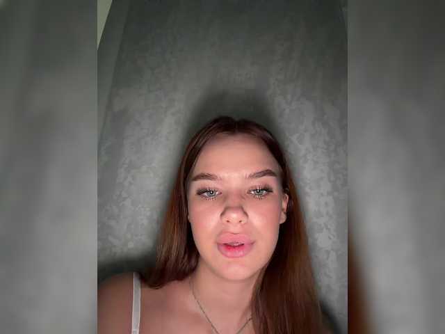 EvaKoroleva live cam preview