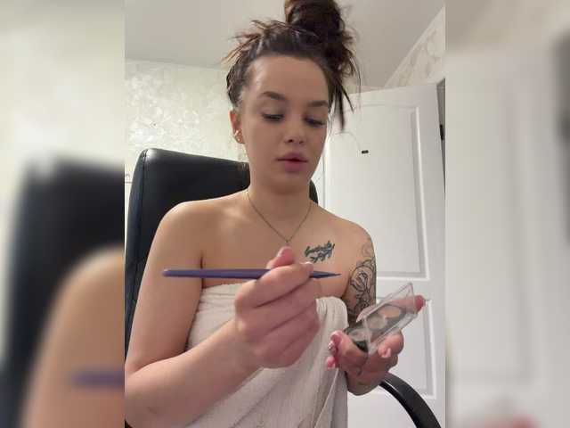 EvaDesire live cam on BongaCams