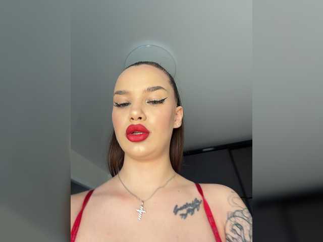 EvaDesire live cam on BongaCams