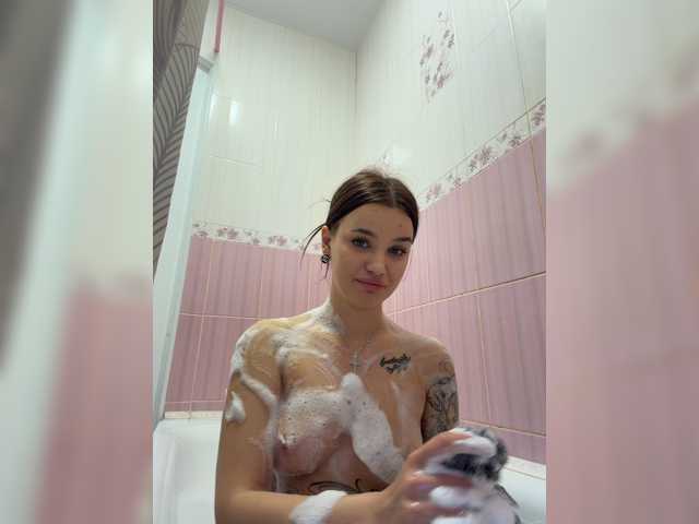 EvaDesire live cam on BongaCams