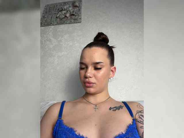 EvaDesire Sex Cam Show