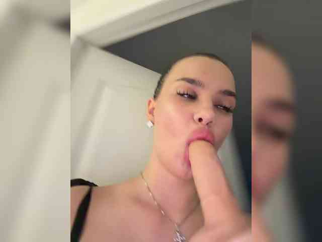 EvaKoroleva webcam