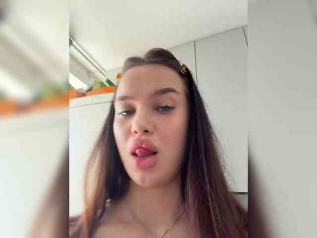 EvaDesire Sex Cam Show