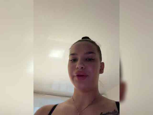 EvaDesire Sex Cam Show