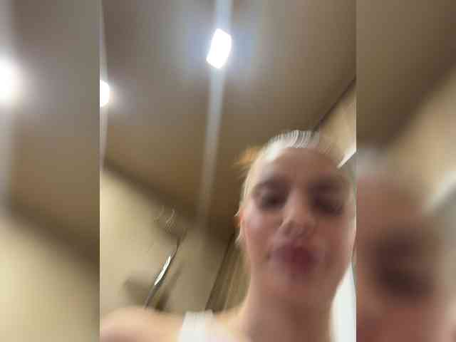 EvaKoroleva webcam