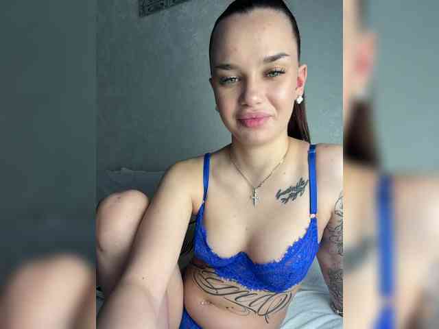 EvaDesire Sex Cam Show
