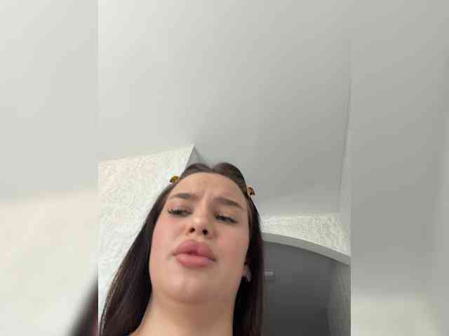 EvaDesire Sex Cam Show