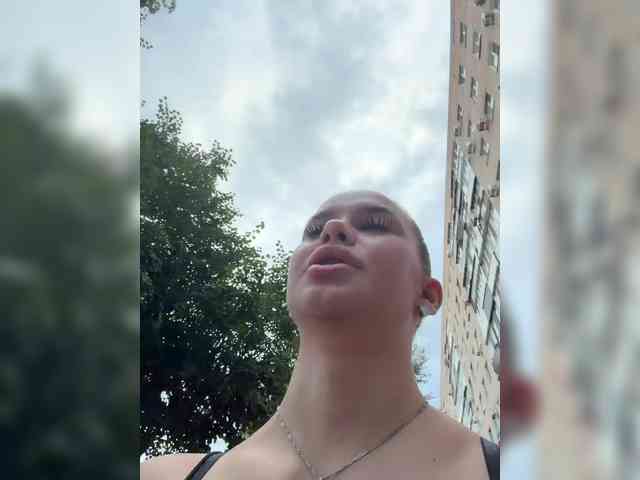 EvaDesire Sex Cam Show
