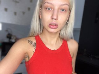 WhiteMinti Porn Show
