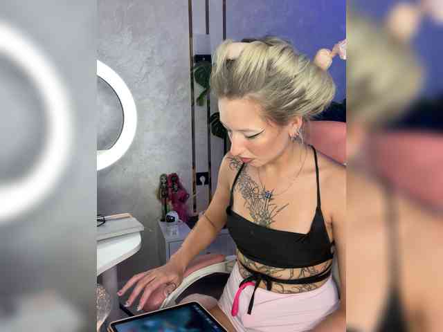 WhiteMinti webcam