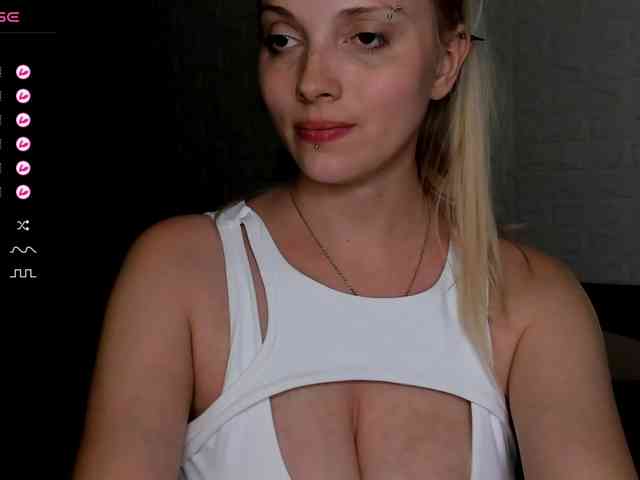 AmelieAndersen webcam