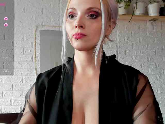 AmelieAndersen webcam