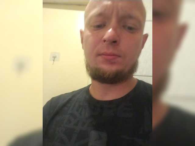 Urban2490 live cam on BongaCams