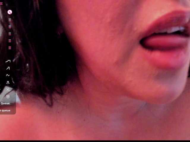 PamelaBliss live cam on BongaCams