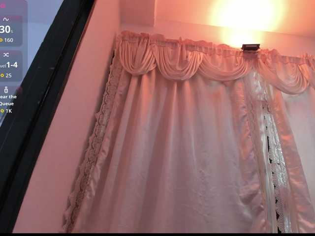 PamelaBliss live cam preview