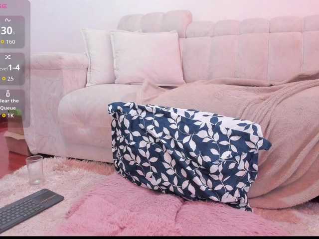 PamelaBliss live cam preview