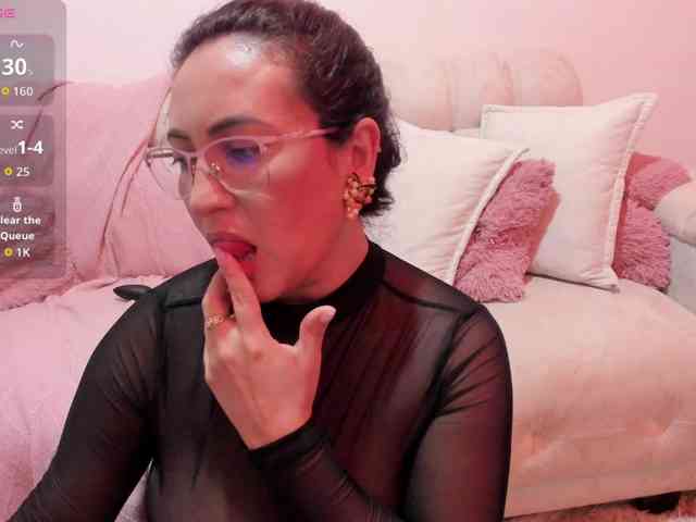 PamelaBliss webcam