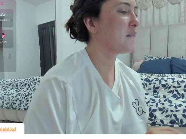 PamelaBliss webcam