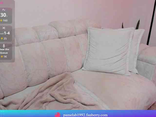 PamelaBliss webcam