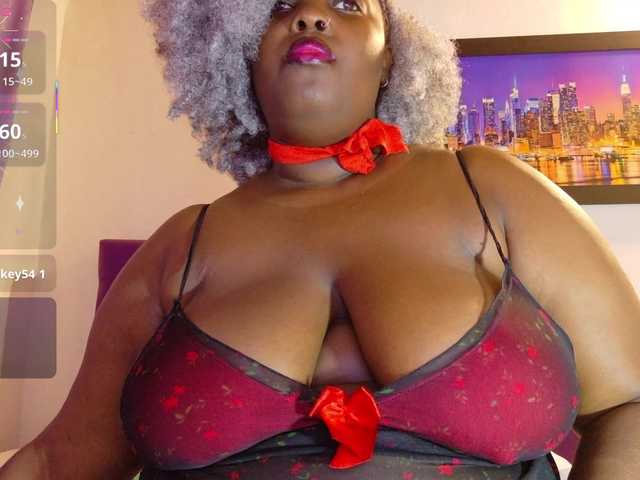 ebony-NeighborMoans live cam on BongaCams