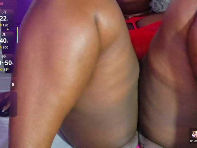 ebony-NeighborMoans live cam on BongaCams