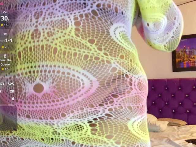 ebony-NeighborMoans live cam on BongaCams