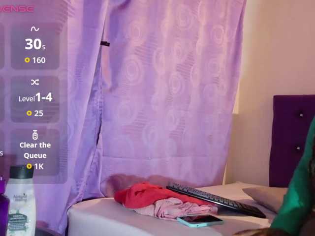 ebony-NeighborMoans, en directo ahora en BongaCams