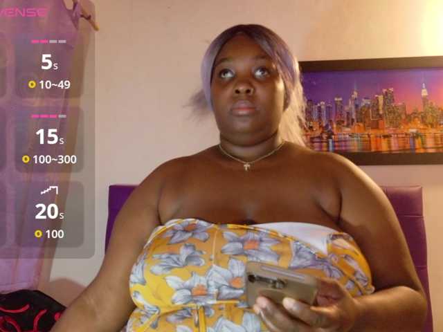 ebony-NeighborMoans live cam on BongaCams